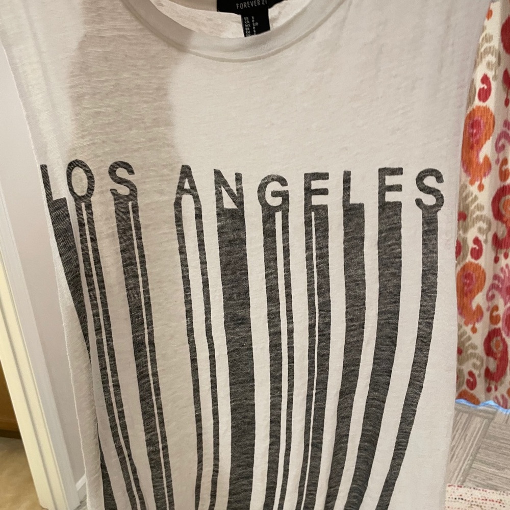 size m white LA tank